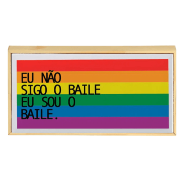 Wood Azule: Eu Não Sigo o Baile Eu Sou o Baile